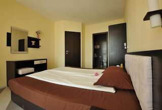 Отель Hotel Heaven - Ultra All Inclusive by Asteri Hotels Солнечный Берег Апартаменты с 1 спальней и видом на море-15